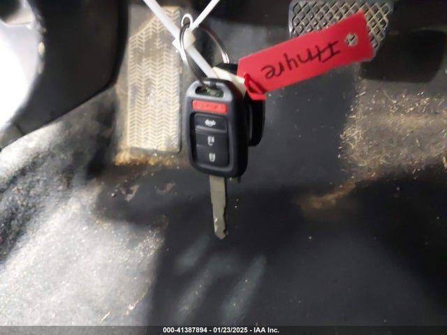 Honda Civic Lx 2018 2HGFC4B5XJH302816 Image 11