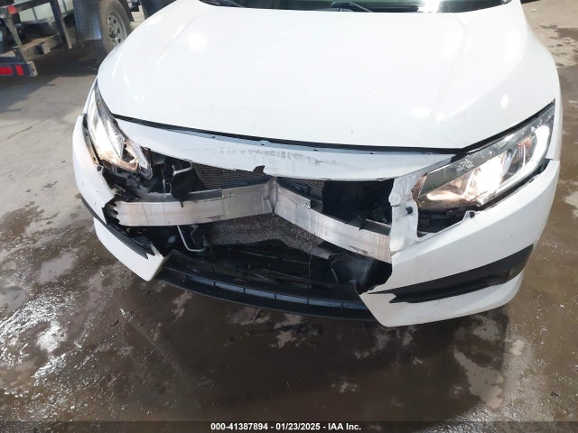 Honda Civic Lx 2018 2HGFC4B5XJH302816 Image 6