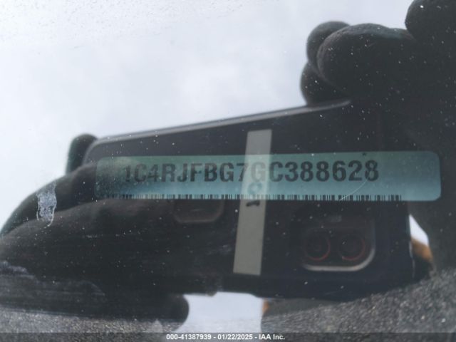 1C4RJFBG7GC388628 Jeep Grand Cherokee Limited