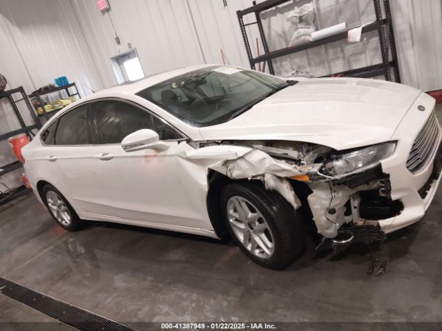 3FA6P0HD9FR224895 Ford FUSION SE