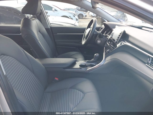 4T1G11AK6RU882732 Toyota CAMRY SE
