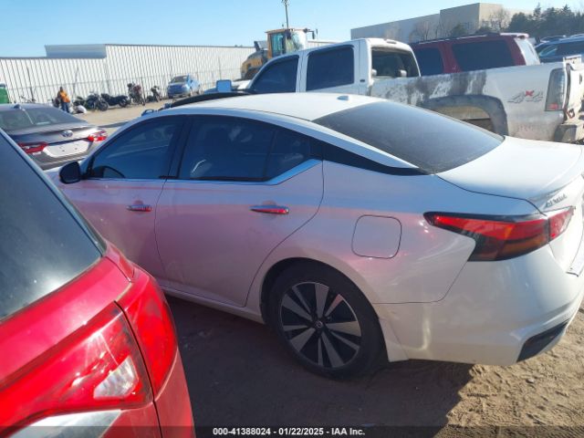 1N4BL4EW9NN305680 Nissan Altima Sl Intelligent Awd