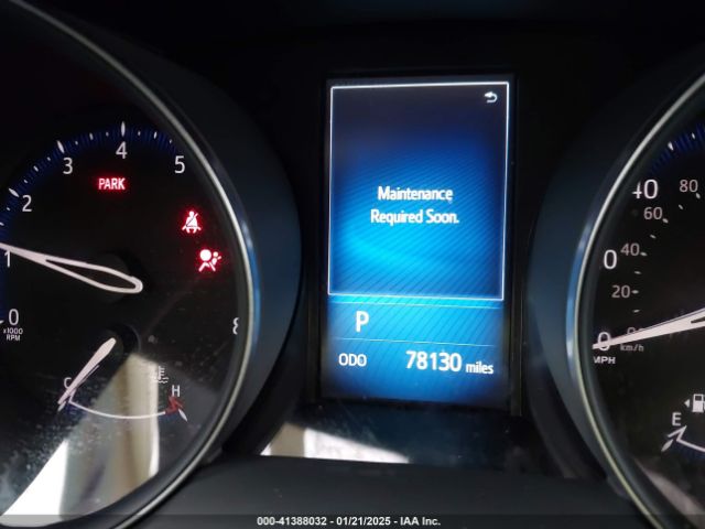 JTNKHMBX5J1005544 Toyota C-HR XLE