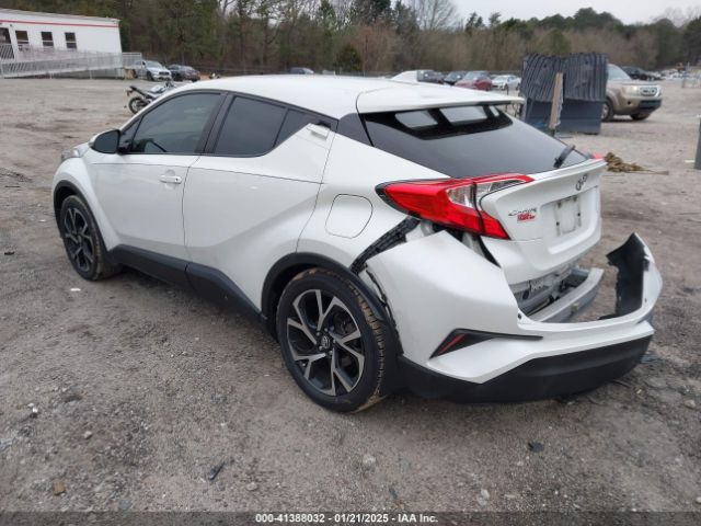 JTNKHMBX5J1005544 Toyota C-HR XLE