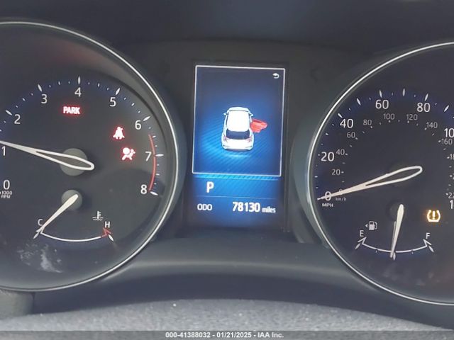 JTNKHMBX5J1005544 Toyota C-HR XLE