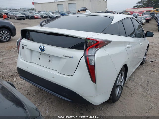 JTDKARFU4J3065194 Toyota Prius