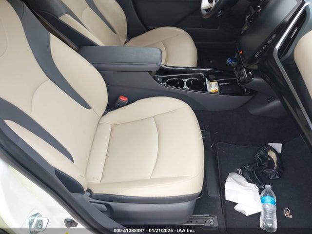 JTDKARFU4J3065194 Toyota Prius