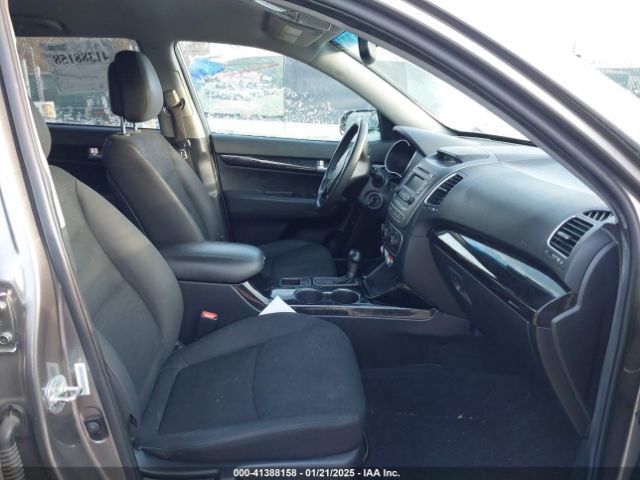 5XYKT3A64FG583521 KIA SORENTO LX