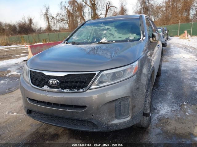 5XYKT3A64FG583521 KIA SORENTO LX