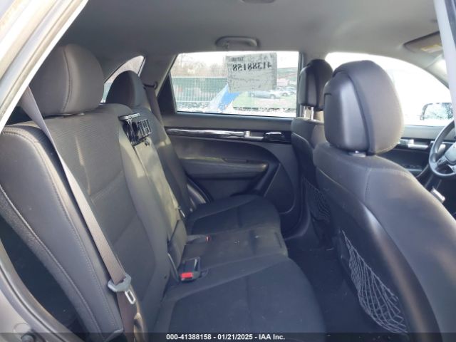 5XYKT3A64FG583521 KIA SORENTO LX