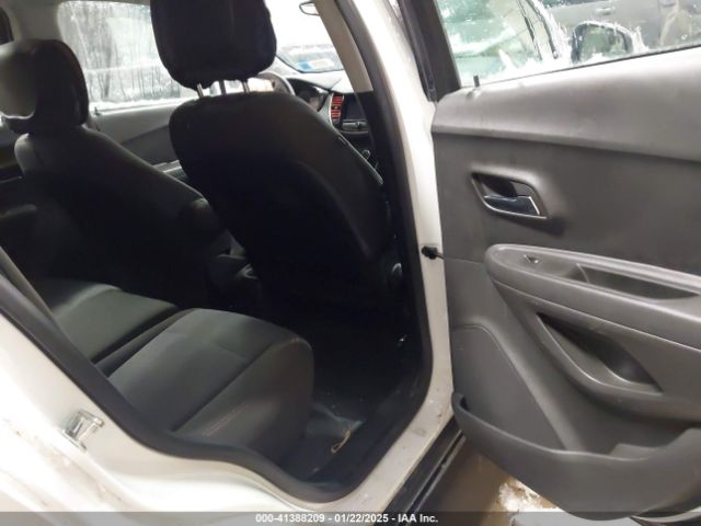 KL7CJKSB4LB057442 Chevrolet Trax Fwd Ls