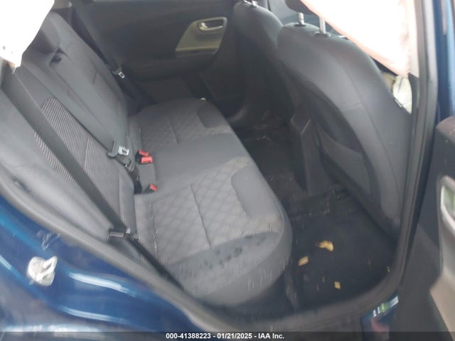 KNDCB3LCXJ5200743 KIA NIRO LX