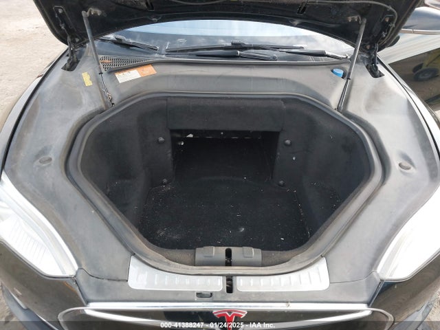 2013 TESLA MODEL S 5YJSA1AG0DFP12913 Photo 9