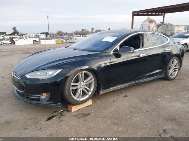 2013 TESLA MODEL S 5YJSA1AG0DFP12913 Photo 1