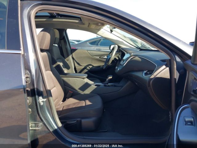 1G1ZD5ST3MF010761 Chevrolet Malibu Fwd Lt