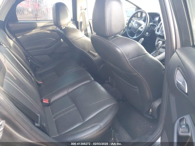 Ford FOCUS SE 2014 1FADP3F28EL223938 Image 8
