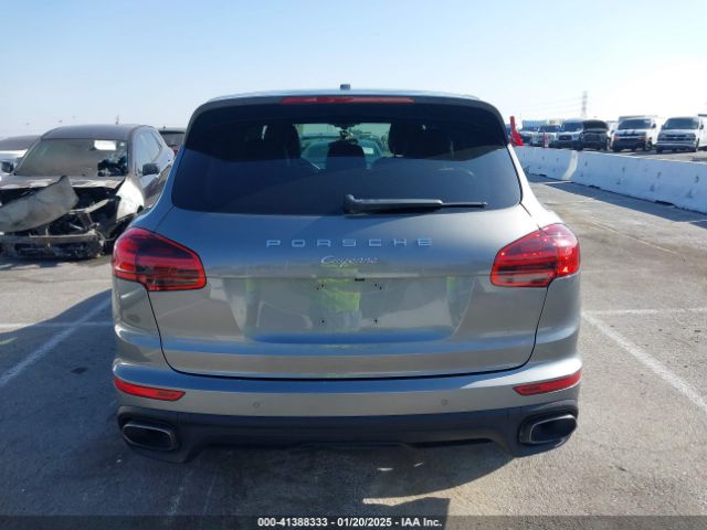 WP1AA2A29GKA15395 Porsche Cayenne