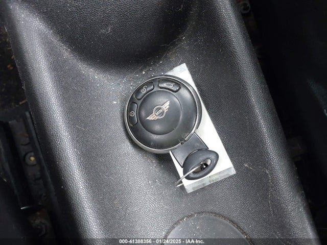 2012 MINI COOPER WMWSU3C52CT368721 Photo 10