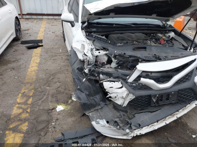 4T1B11HK2JU668342 Toyota CAMRY SE