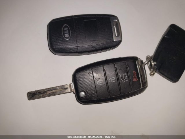 KNDPBCAC0G7811172 KIA Sportage Lx