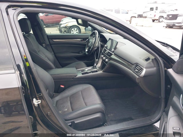 1HGCV1F34LA026820 Honda Accord Sport