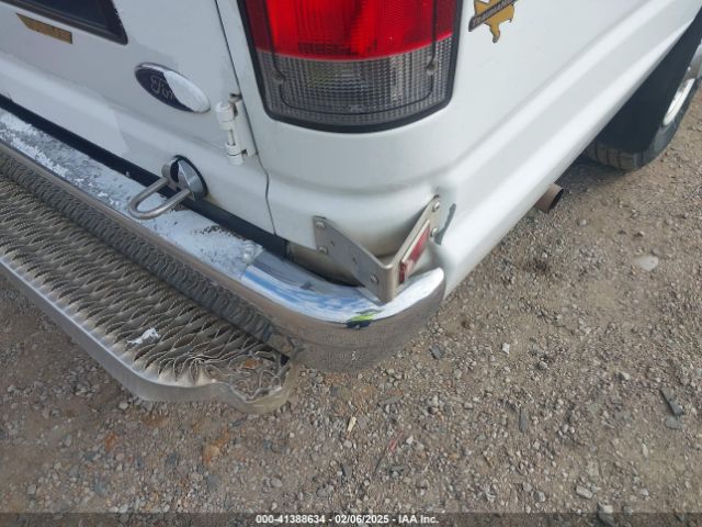 1FDSS3EL8EDB07123 Ford E-350 Super Duty Commercial