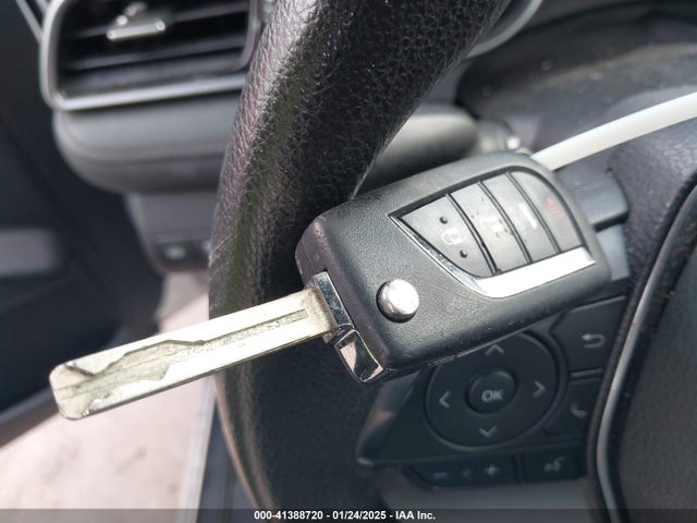 Toyota CAMRY LE 2019 4T1B11HK9KU773784 Image 11