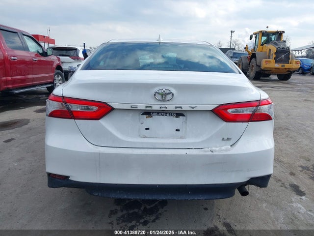 Toyota CAMRY LE 2019 4T1B11HK9KU773784 Image 16