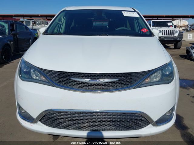 2C4RC1FGXJR107007 Chrysler Pacifica Touring Plus