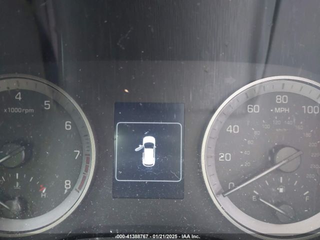 KM8J33A48HU331259 Hyundai TUCSON SE