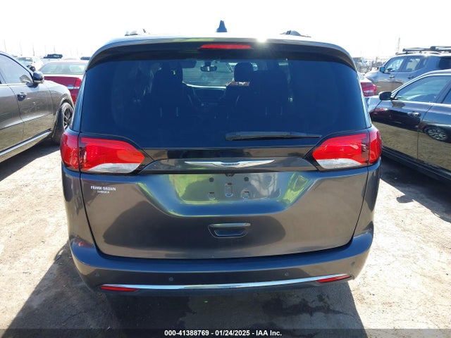 Chrysler Pacifica Touring L 2018 2C4RC1BG8JR112180 Image 16