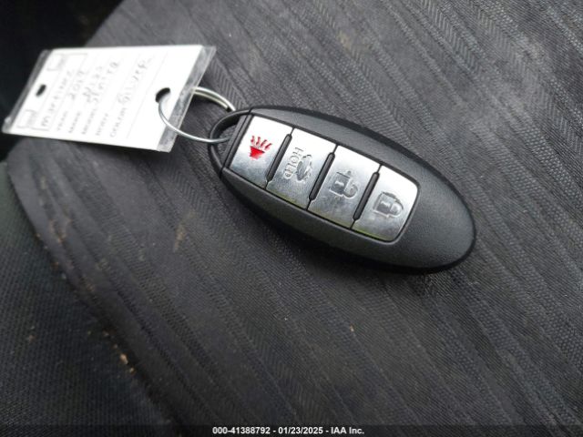3N1AB7AP8KY339233 Nissan SENTRA SV
