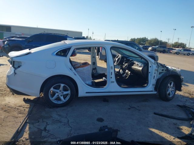1G1ZE5ST5HF268069 Chevrolet MALIBU 1LT