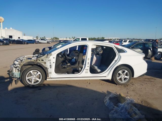 1G1ZE5ST5HF268069 Chevrolet MALIBU 1LT