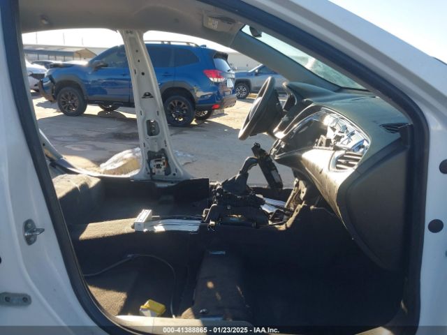 1G1ZE5ST5HF268069 Chevrolet MALIBU 1LT