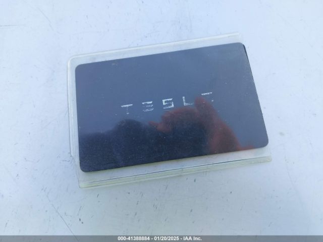 7SAYGDEF9NF358308 Tesla Model Y Performance Dual Motor All-wheel Drive