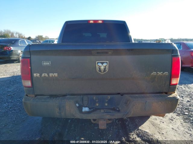 3C6RR7KT7JG265063 RAM 1500 Express  4x4 5'7 Box