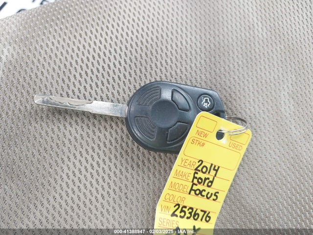 Ford FOCUS SE 2014 1FADP3F20EL253676 Image 11
