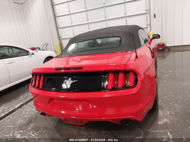 1FATP8EM0F5335702 Ford Mustang V6