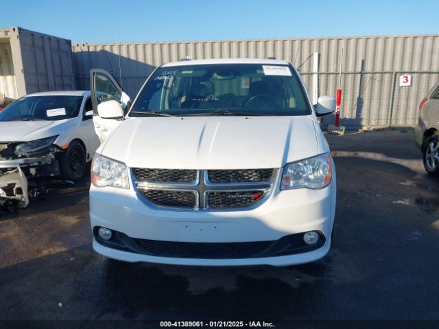2C4RDGCG3JR302399 Dodge Grand Caravan Sxt