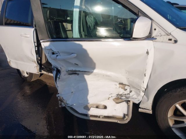 2C4RDGCG3JR302399 Dodge Grand Caravan Sxt