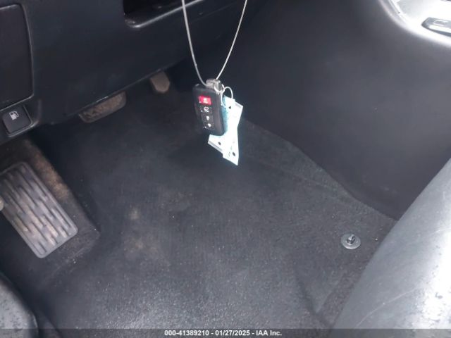 5TDKKRFHXFS111147 Toyota Highlander Xle V6