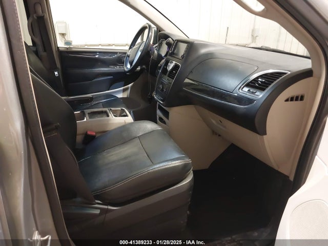 Chrysler 2015 2015 2C4RC1BG9FR707451 Image 5