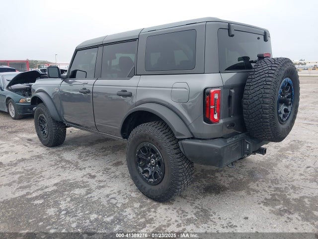 Ford Bronco Wildtrak 2023 1FMEE5DPXPLC01694 Image 3
