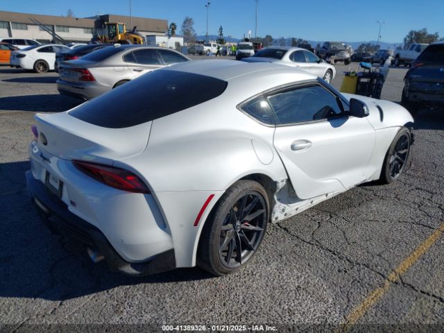 2023 TOYOTA GR SUPRA WZ1DB0G0XPW059812 Photo 3