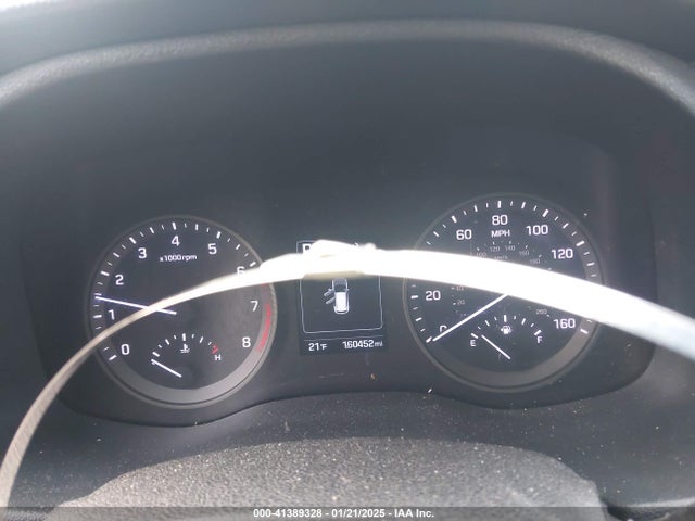 KM8J33A45JU654500 Hyundai TUCSON SEL