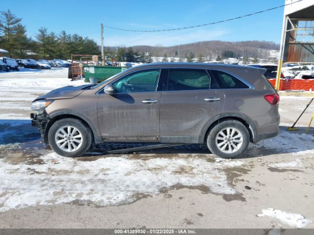5XYPGDA59KG570278 KIA Sorento 3.3l Lx