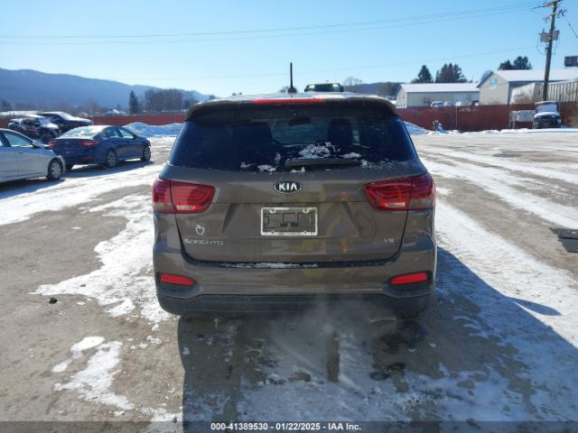 5XYPGDA59KG570278 KIA Sorento 3.3l Lx
