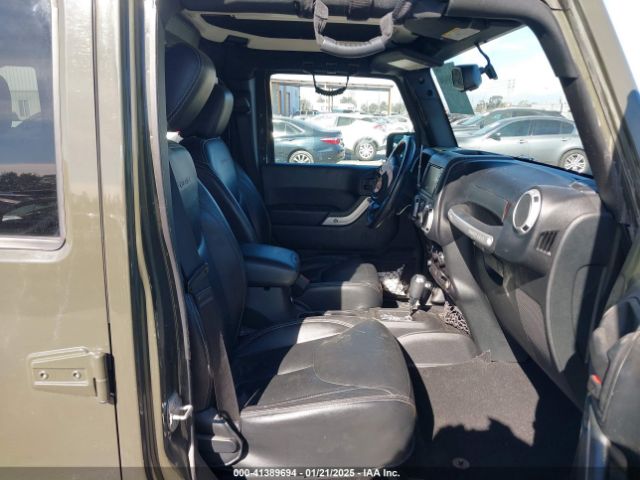 1C4HJWEG4GL166295 Jeep Wrangler Unlimited Sahara
