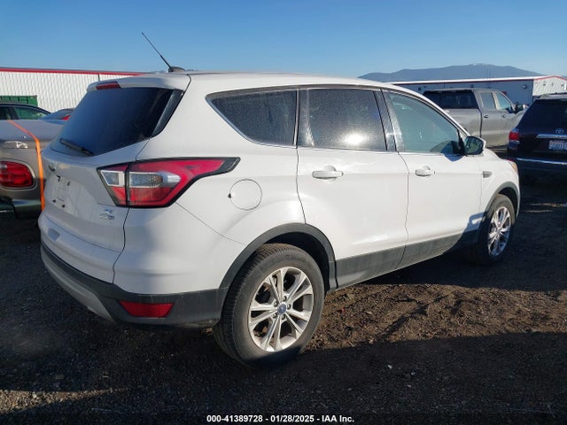 Ford ESCAPE SE 2017 1FMCU9G96HUC35870 Image 4